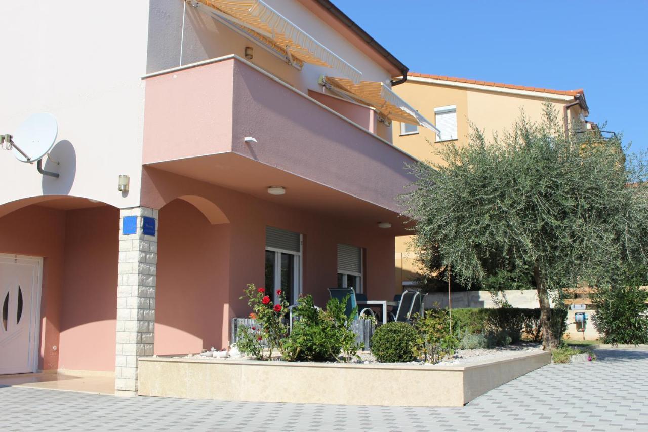 Filipovic Apartmani Medulin Exterior foto